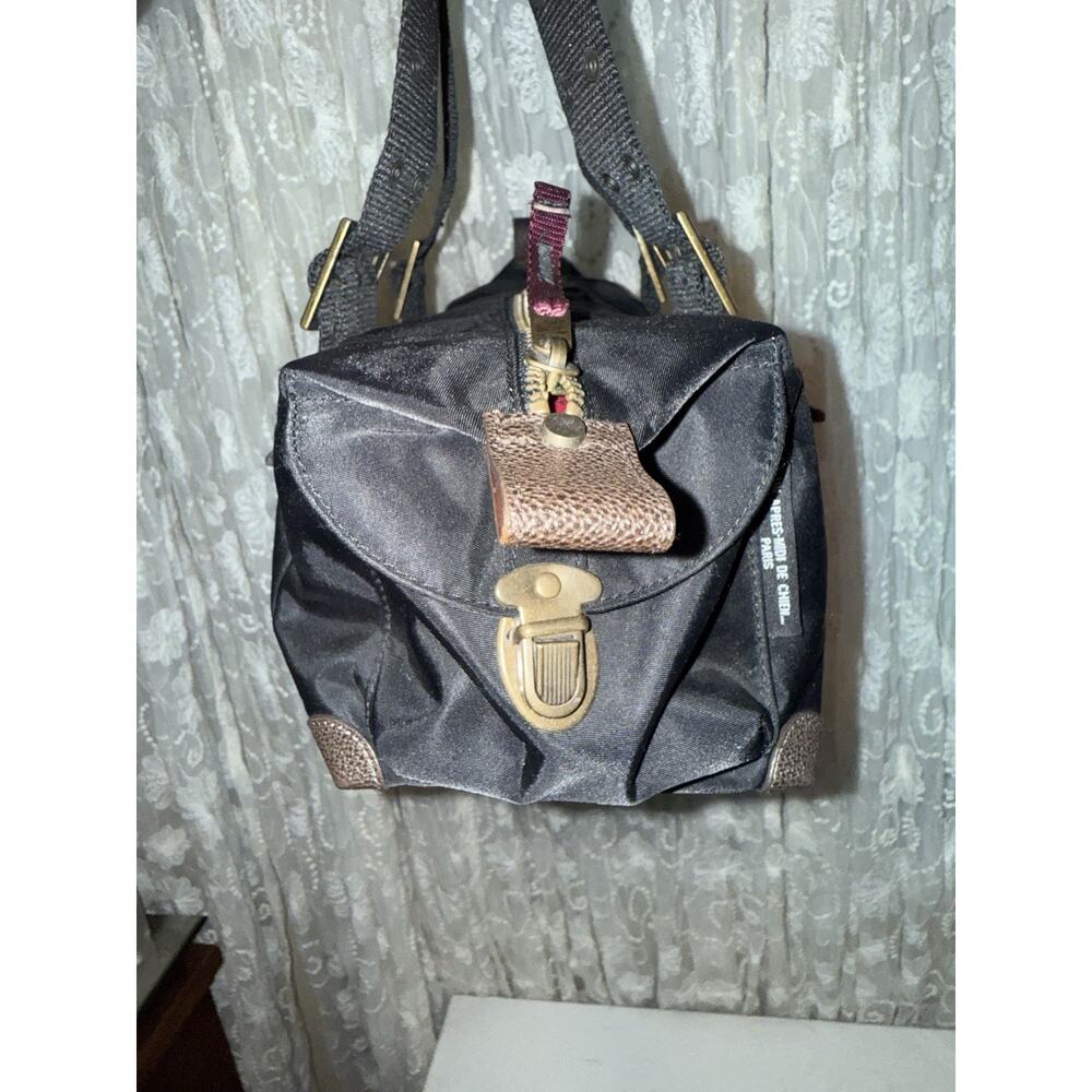 Un Apres Midi De Chien Handbag - Picture 7 of 9